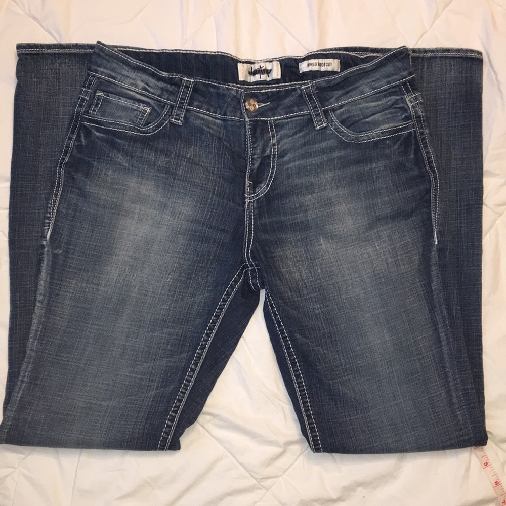 Women’s Daytrip  bootcut jeans sz 32L
